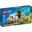 LEGO Picnic in the Park 60326 Packaging