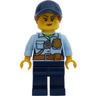 LEGO Polizei Woman mit Deckel, Pferdeschwanz und Smirk Minifigur