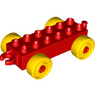 LEGO Rood Duplo Auto Chassis 2 x 6 met Geel Wielen (moderne open trekhaak) (10715 / 14639)
