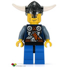 LEGO Viking Warrior med Angry Ansikt og Chin Dimple Minifigur