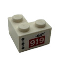 LEGO Weiß Backstein 2 x 2 Ecke mit 'WEC' und '919' (Model Links) Aufkleber (2357)