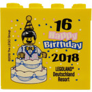 LEGO Jaune Brique 2 x 4 x 3 avec Birthday 2018 Legoland Deutschland Resort et Happy Birthday 16