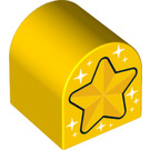 LEGO Gelb Duplo Backstein 2 x 2 x 2 mit Gebogenes Oberteil mit Star (3664 / 33342)