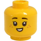 LEGO Giallo Ragazza's Testa con Freckles (Perno solido incassato) (3626)