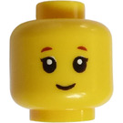 LEGO Keltainen Pää jossa Reddish Ruskea, Lyhyt Eyelashes ja Pieni Smile (Recessed Kiinteä Nuppi) (Upotettu kiinteä nuppi) (3626)