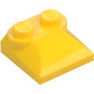 LEGO Geel Helling 2 x 2 Gebogen met gebogen uiteinde (47457)