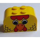 LEGO Gelb Steigung Backstein 2 x 4 x 2 Gebogen mit Hähnchen Gesicht (4744 / 82606)