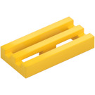 LEGO Jaune Tuile 1 x 2 Grille (avec Rainure inférieure) (2412 / 30244)