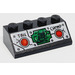 LEGO Noir Pente 2 x 4 (45°) avec 2 rouge Buttons, &#039;Queue&#039;, &#039;CHOMP&#039; et Batman Diriger Autocollant avec surface rugueuse (3037)