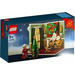 LEGO Mr. and Mrs. Claus&#039; Living Room 40489