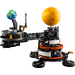 LEGO Planet Earth en Moon in Orbit 42179