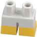 LEGO Blanc Jambes courtes avec Jaune Shoes (37679 / 41879)