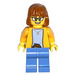 LEGO Frau mit Orange oben und Dunkelorange Haar Minifigur