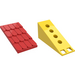 LEGO Amarillo Fabuland Roof Support with Red Roof Slope y sin agujero de chimenea