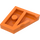 LEGO Oranje Wig Plaat 2 x 2 Vleugel Rechtsaf (24307)
