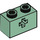 LEGO Vert sable Brique 1 x 2 avec Essieu Trou (ouverture &#039;+&#039; et tube inférieur) (31493 / 32064)