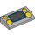 LEGO Helling 2 x 4 Gebogen met Geel Auto Headlights en Zilver Rooster zonder buizen aan de onderzijde (6106 / 78351)
