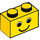 LEGO Amarillo Ladrillo 1 x 2 con Smiling Cara sin pecas (3004 / 83201)