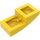 LEGO Gelb Steigung 1 x 2 Gebogen (3593 / 11477)