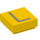 LEGO Geel Tegel 1 x 1 met Letter L met groef (11556 / 13420)