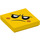 LEGO Jaune Tuile 2 x 2 avec Grumpy Affronter avec rainure (3068 / 65686)